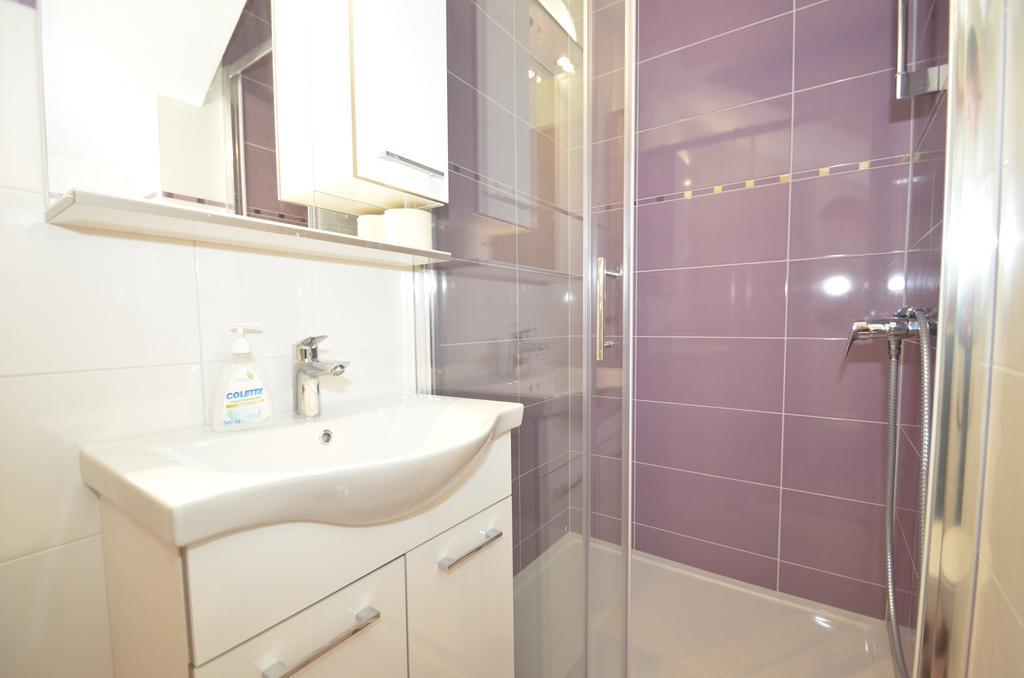 Apartment Anica Kuk Starigrad Paklenica Zimmer foto