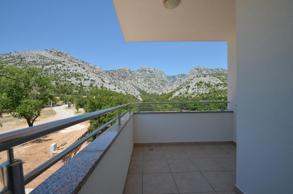 Apartment Anica Kuk Starigrad Paklenica Zimmer foto