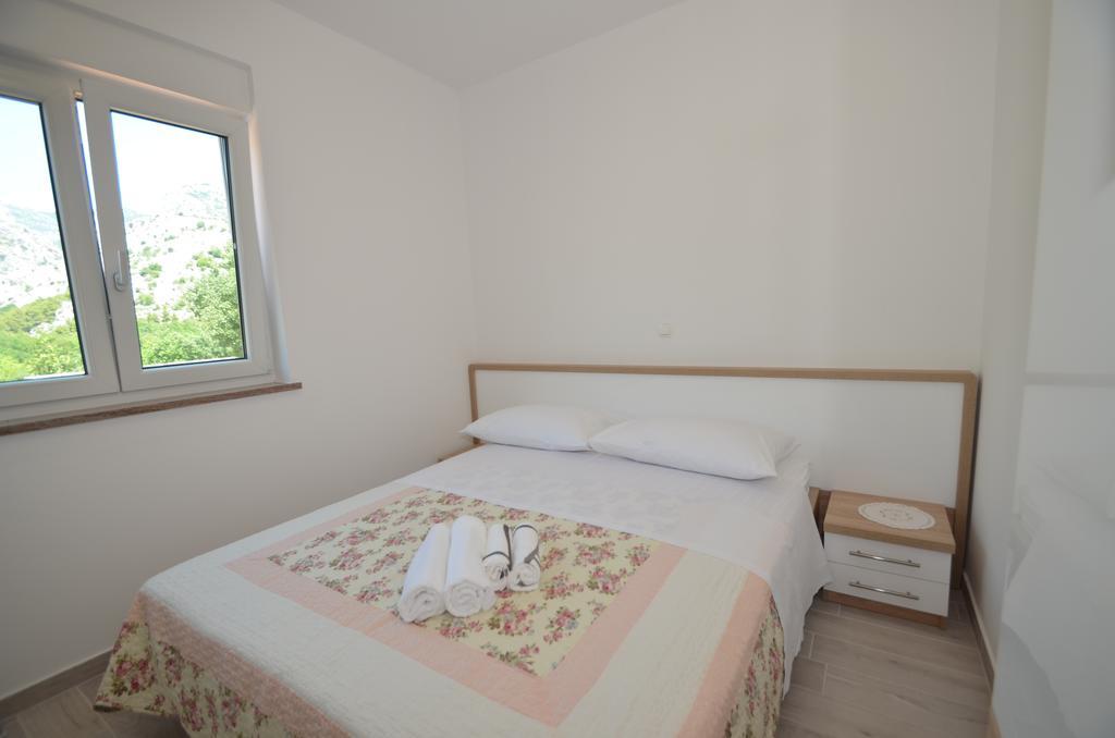 Apartment Anica Kuk Starigrad Paklenica Zimmer foto
