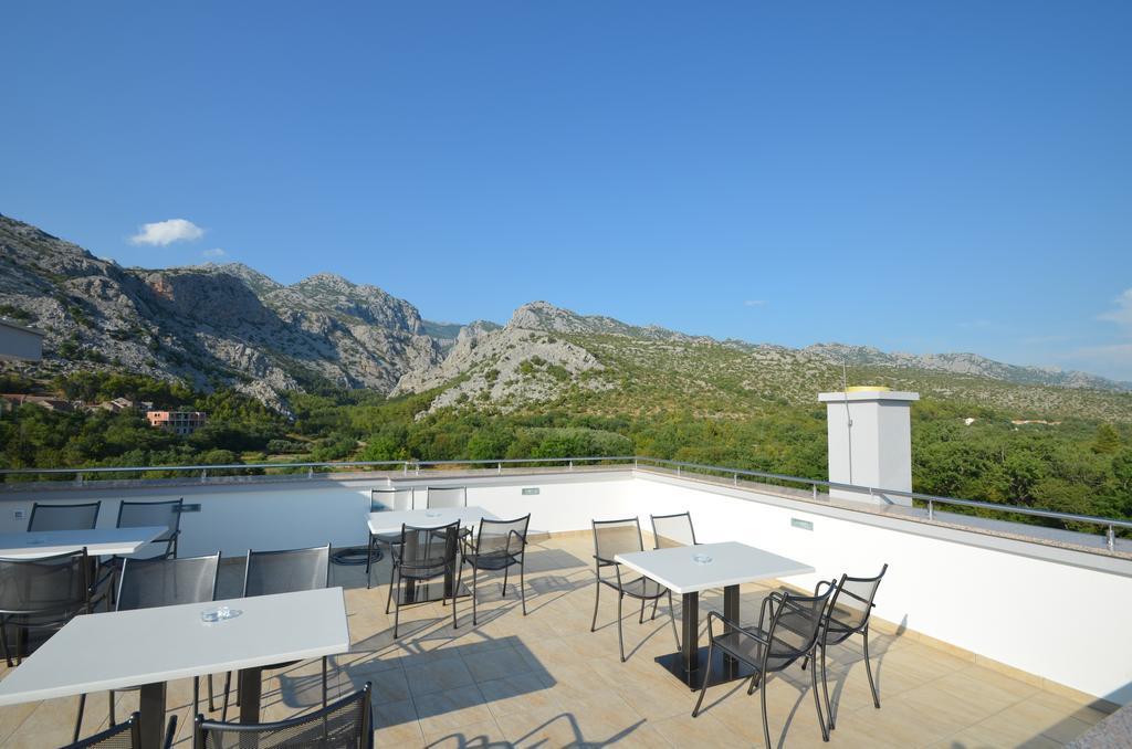 Apartment Anica Kuk Starigrad Paklenica Zimmer foto