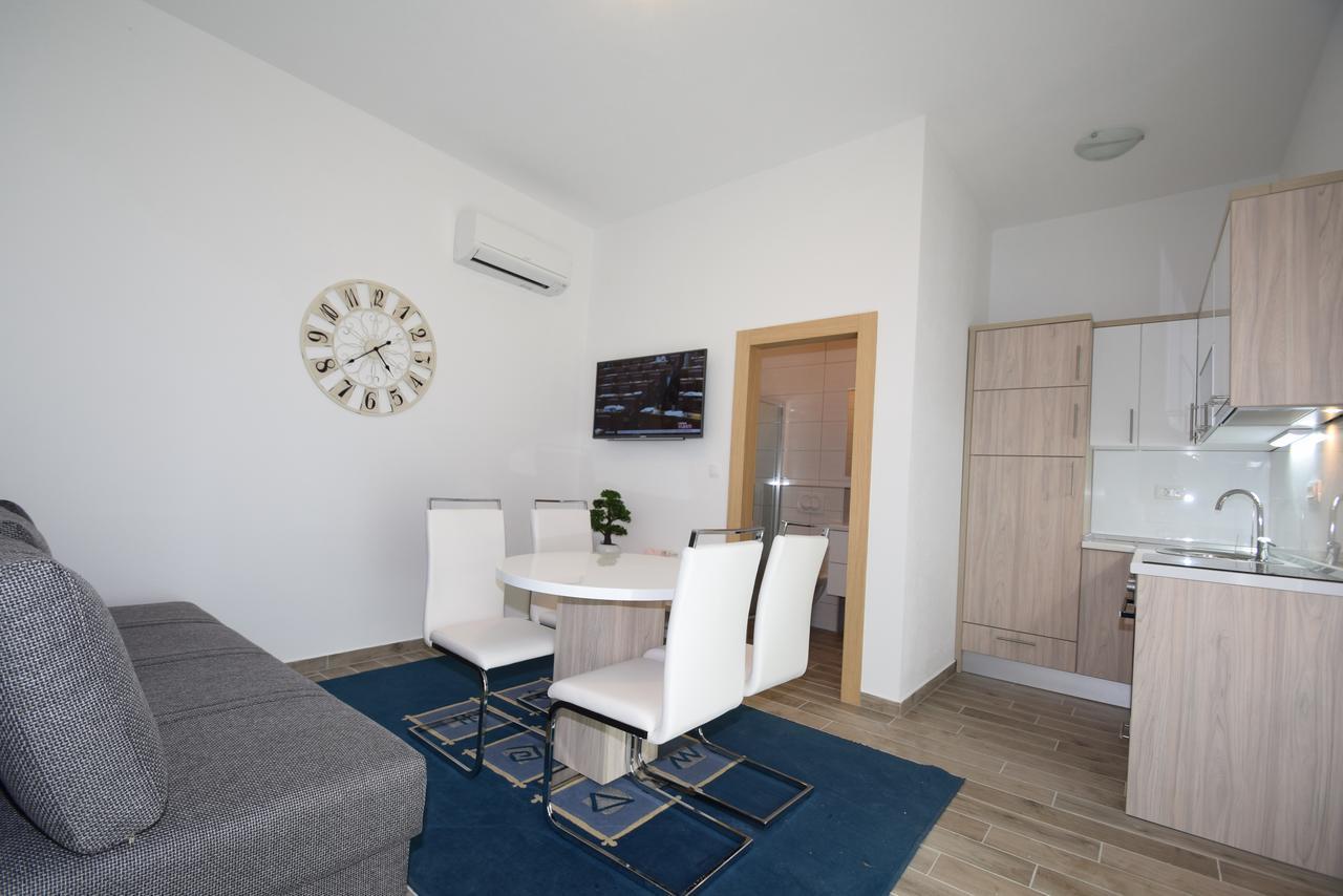 Apartment Anica Kuk Starigrad Paklenica Exterior foto